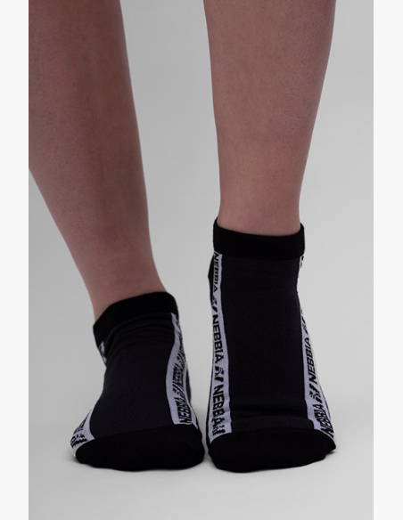 NEBBIA • “STEP FORWARD” ankle socks • NEBBIAshop.cz