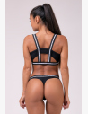 Mini top, il cui design sportivo in combinazione con il leggero materiale ecologico trasparente sottolineerà la femminilità in ciascuna di noi.