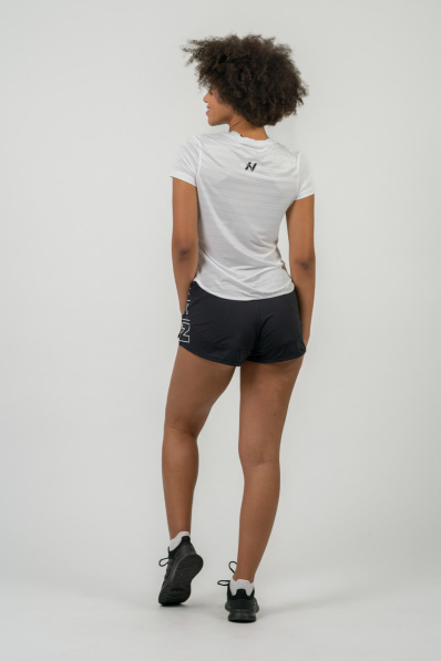 NEBBIA • FIT Activewear tričko “Airy” s reflexním logem • NEBBIAshop.cz 2