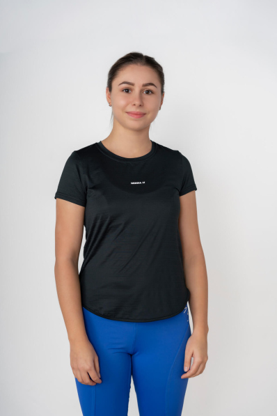 NEBBIA • FIT Activewear tričko “Airy” s reflexním logem • NEBBIAshop.cz