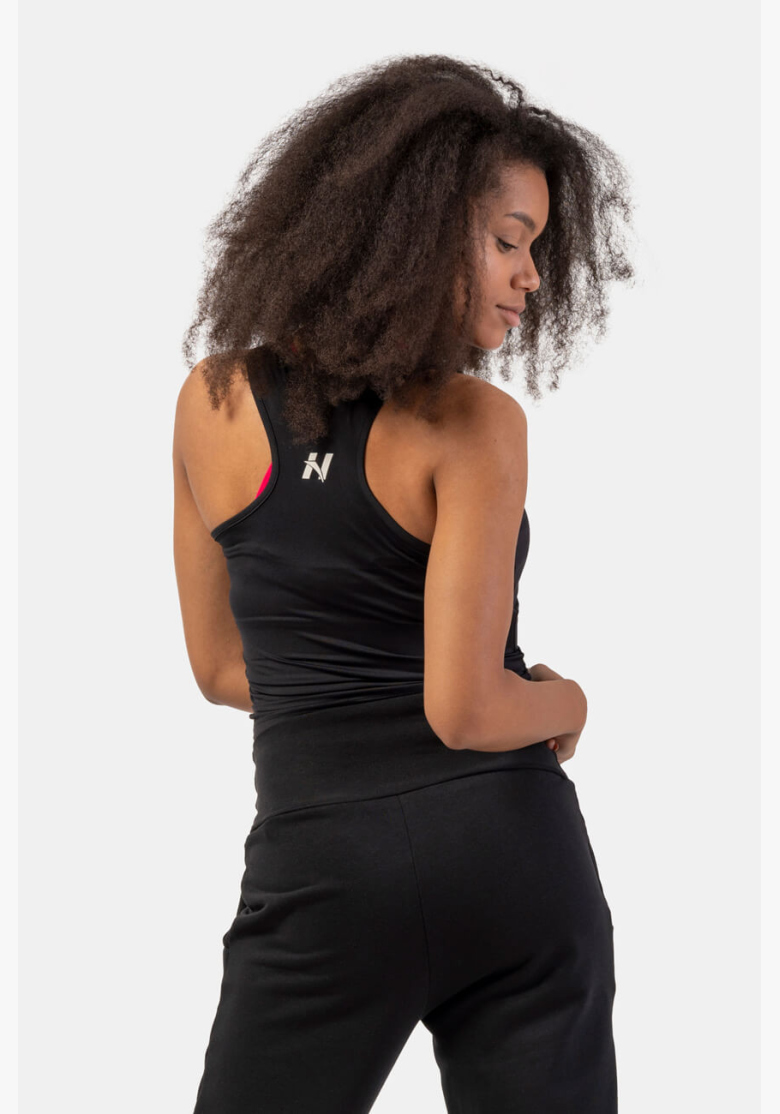NEBBIA • Sports slim-fit crop tank top • NEBBIAshop.cz NEBBIA • Sports slim-fit crop tank top • NEBBIAshop.cz