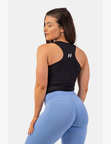 NEBBIA • Sports slim-fit crop tank top • NEBBIAshop.cz