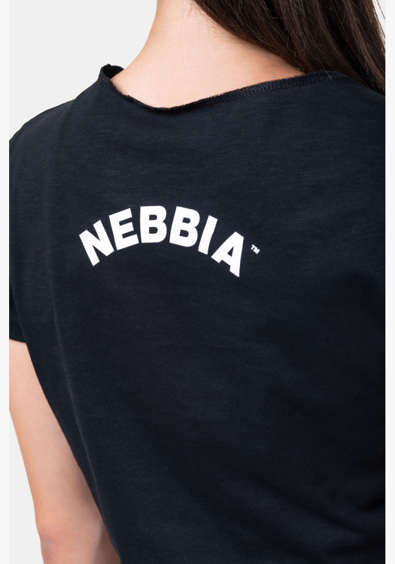 NEBBIA • Voľný Fit & Sporty crop top • NEBBIAshop.sk NEBBIA • Voľný Fit & Sporty crop top • NEBBIAshop.sk