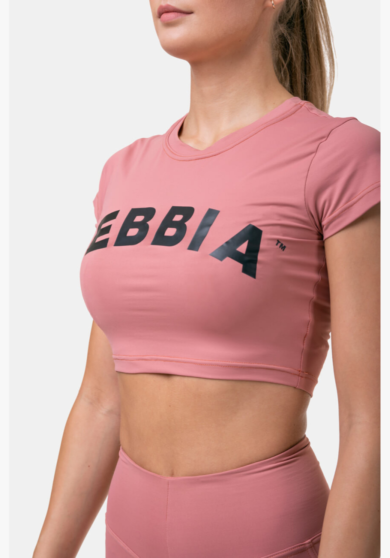 NEBBIA • Sporty HERO crop top s krátkym rukávom • NEBBIAshop.sk NEBBIA • Sporty HERO crop top s krátkym rukávom • NEBBIAshop.sk