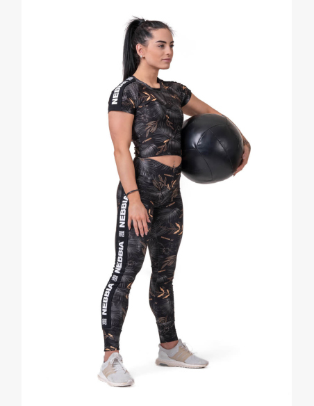 NEBBIA • Crop Top Active Čierna • NEBBIAshop.sk
