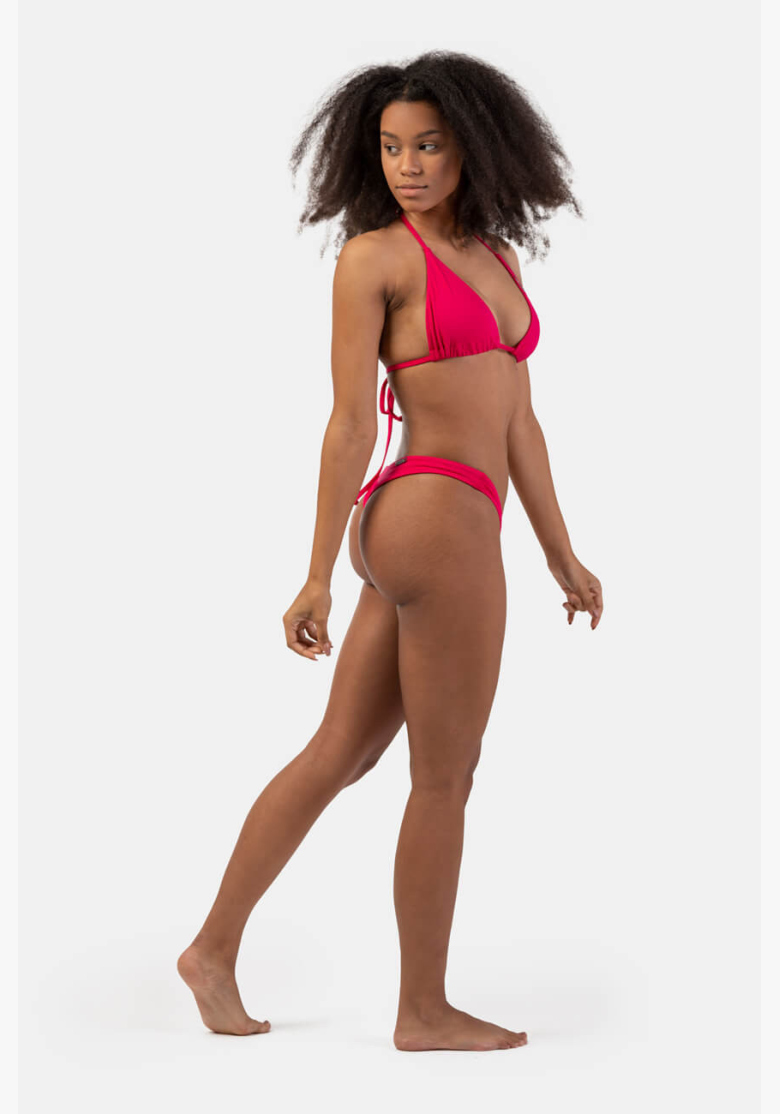 NEBBIA • Trojuholníkové bikiny Classic • NEBBIAshop.sk NEBBIA • Trojuholníkové bikiny Classic • NEBBIAshop.sk