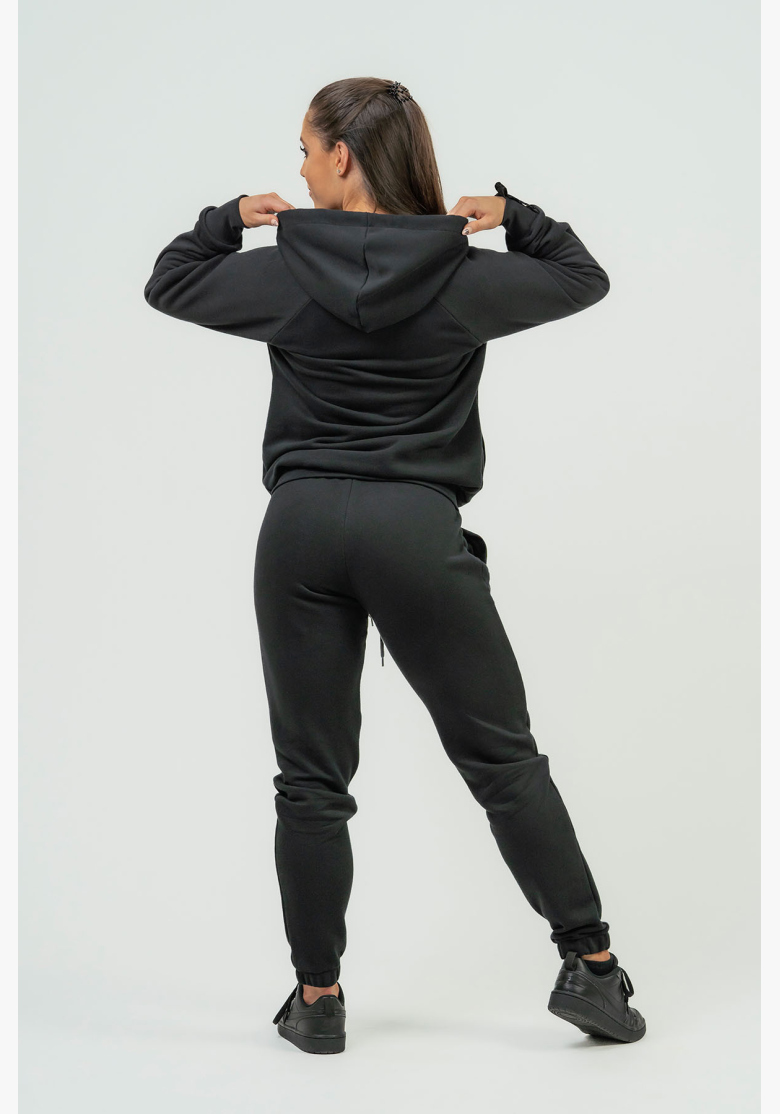 NEBBIA • Felpa sportiva da donna con cappuccio INTENSE Signature • NEBBIAshop.it NEBBIA • Felpa sportiva da donna con cappuccio INTENSE Signature • NEBBIAshop.it