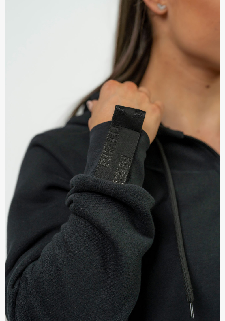 NEBBIA • Felpa sportiva da donna con cappuccio INTENSE Signature • NEBBIAshop.it NEBBIA • Felpa sportiva da donna con cappuccio INTENSE Signature • NEBBIAshop.it