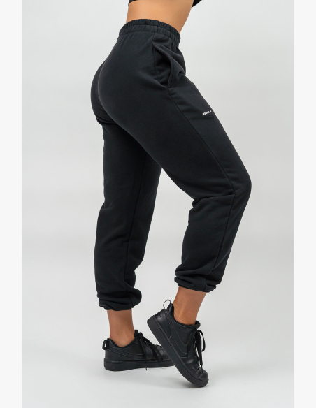NEBBIA • Pantaloni sportivi larghi GYM TIME neri • Nebshop.cz