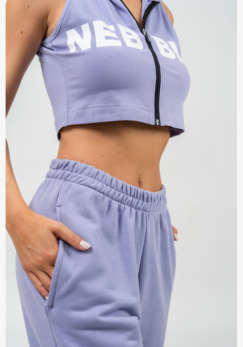 NEBBIA • Crop mikina bez rukávov MUSCLE MOMMY fialová • Nebshop.sk NEBBIA • Crop mikina bez rukávov MUSCLE MOMMY fialová • Nebshop.sk