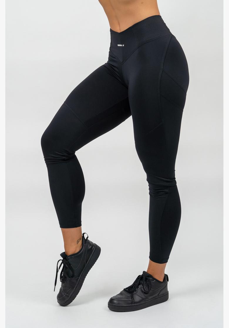 NEBBIA • Tvarujúce legíny s vysokým pásom GLUTE PUMP čierna • Nebshop.sk NEBBIA • Tvarujúce legíny s vysokým pásom GLUTE PUMP čierna • Nebshop.sk