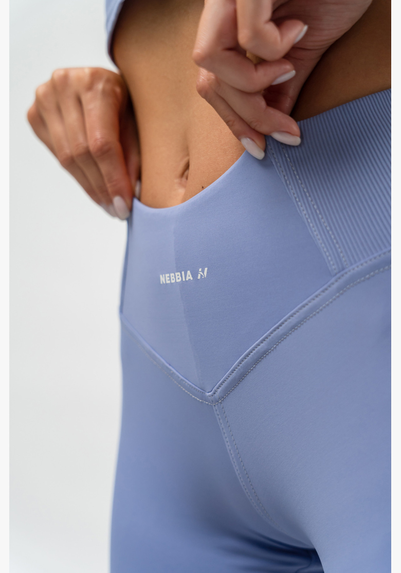 NEBBIA • Tvarujúce legíny s vysokým pásom GLUTE PUMP fialová • Nebshop.sk NEBBIA • Tvarujúce legíny s vysokým pásom GLUTE PUMP fialová • Nebshop.sk