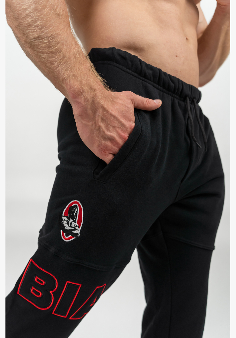 NEBBIA • Loose sweatpants with pockets COMMITMENT black • Nebshop.cz NEBBIA • Loose sweatpants with pockets COMMITMENT black • Nebshop.cz