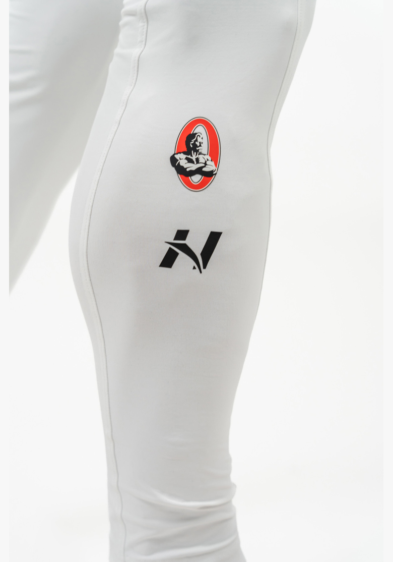 NEBBIA • Fitness legíny s kapsou DISCIPLINE biela • Nebshop.sk NEBBIA • Fitness legíny s kapsou DISCIPLINE biela • Nebshop.sk