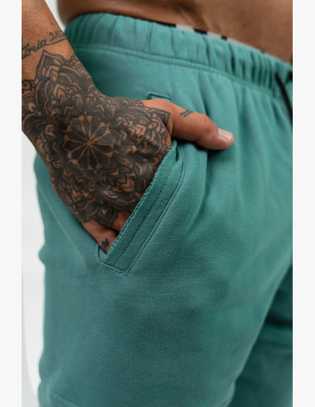 NEBBIA • STAGE-READY Sweat Shorts green • Nebshop.cz