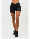 Tieto dámske šortky naozaj znejú ako ideálna voľba na leg day! Vysoký pás so strihom do tvaru písmena „V“ nielenže zvýrazňuje ploché brucho, ale pridáva aj elegantný dotyk.