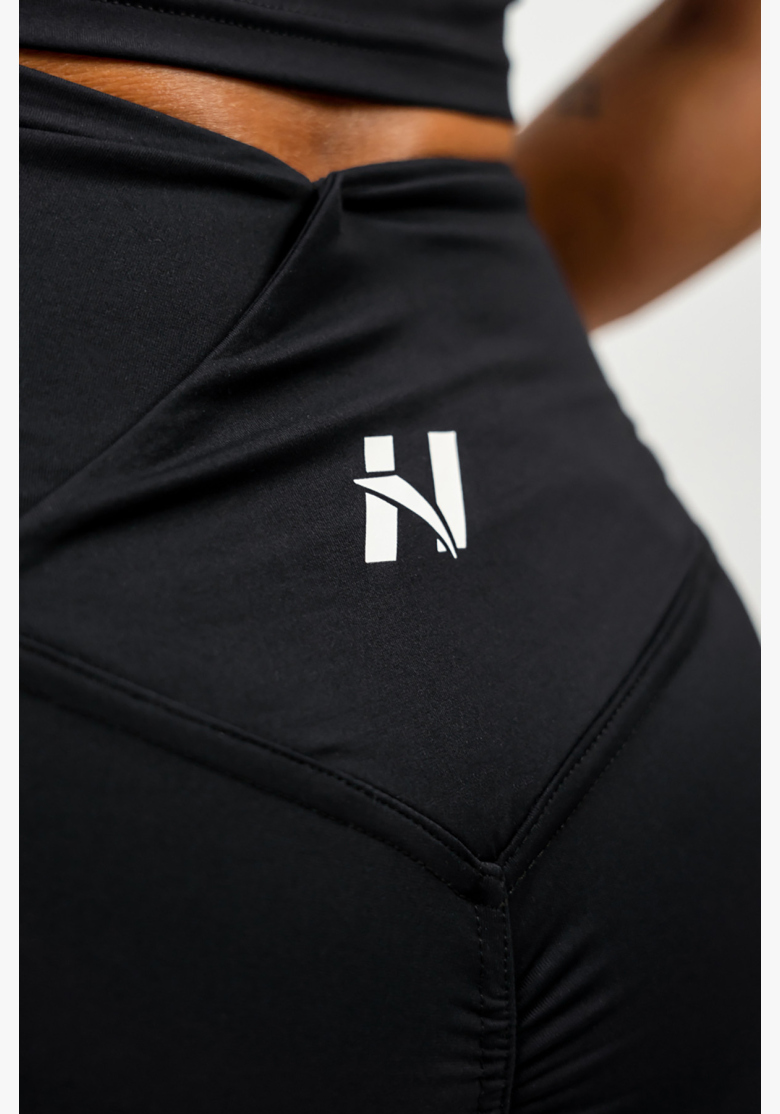 NEBBIA • Legíny s vysokým pásom AGILE čierna • NebShop.sk NEBBIA • Legíny s vysokým pásom AGILE čierna • NebShop.sk