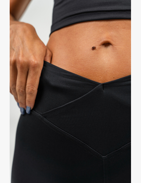 NEBBIA • Shorts leggeri a vita alta AGILE neri • NebShop.it
