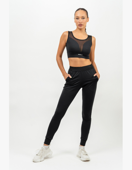 NEBBIA • Slim fit legíny s kapsami GYM SPIRIT čierna • Nebshop.sk