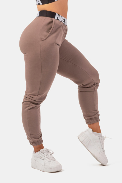 NEBBIA • Tepláky Iconic • NEBBIAshop.cz