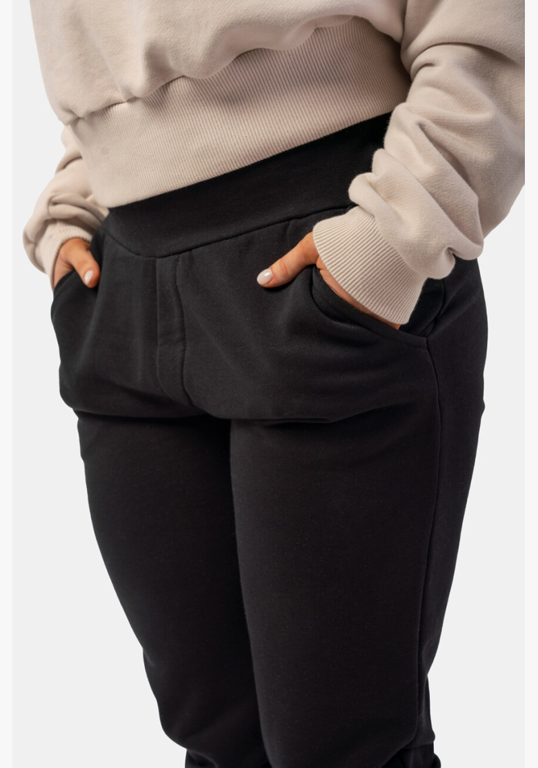 NEBBIA • Tepláky Feeling Good • NEBBIAshop.cz NEBBIA • Tepláky Feeling Good • NEBBIAshop.cz