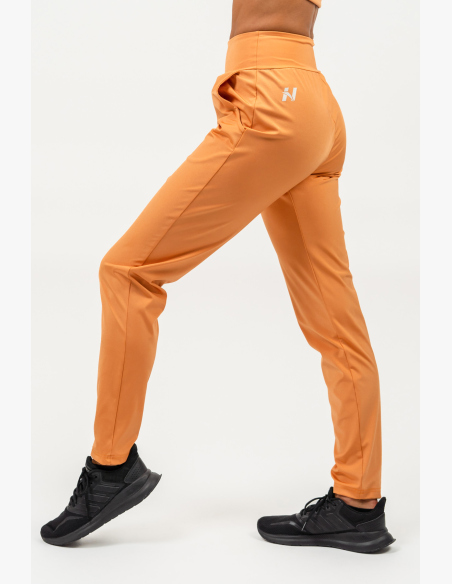NEBBIA • Slim fit legíny s kapsami SLEEK oranžová • Nebshop.sk