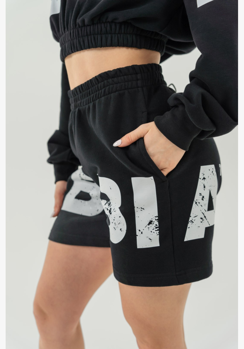 NEBBIA • Crop top felpa MUSCLE MOMMY • Nebshop.cz NEBBIA • Crop top felpa MUSCLE MOMMY • Nebshop.cz