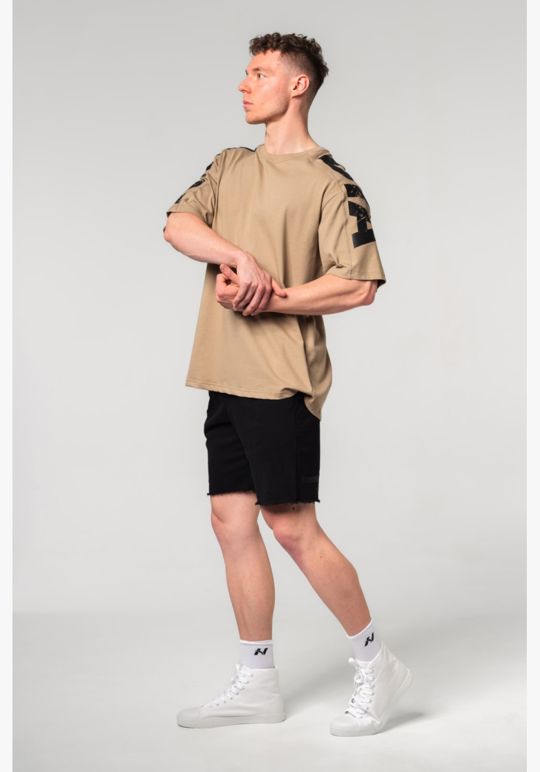 NEBBIA • NEBBIA Oversized tričko LIFTING CLUB béžové • Nebshop.sk NEBBIA • NEBBIA Oversized tričko LIFTING CLUB béžové • Nebshop.sk