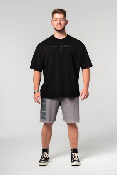 NEBBIA • NEBBIA Oversized tričko NO SHORTCUTS černé • Nebshop.cz