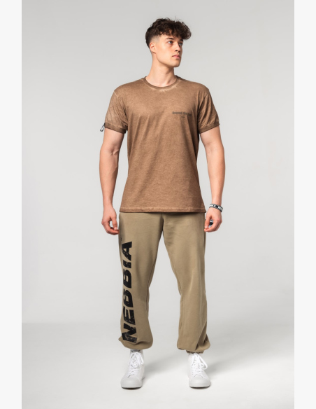 NEBBIA • NEBBIA Oprané bavlnené tričko MAX OUT hnedé • Nebshop.sk