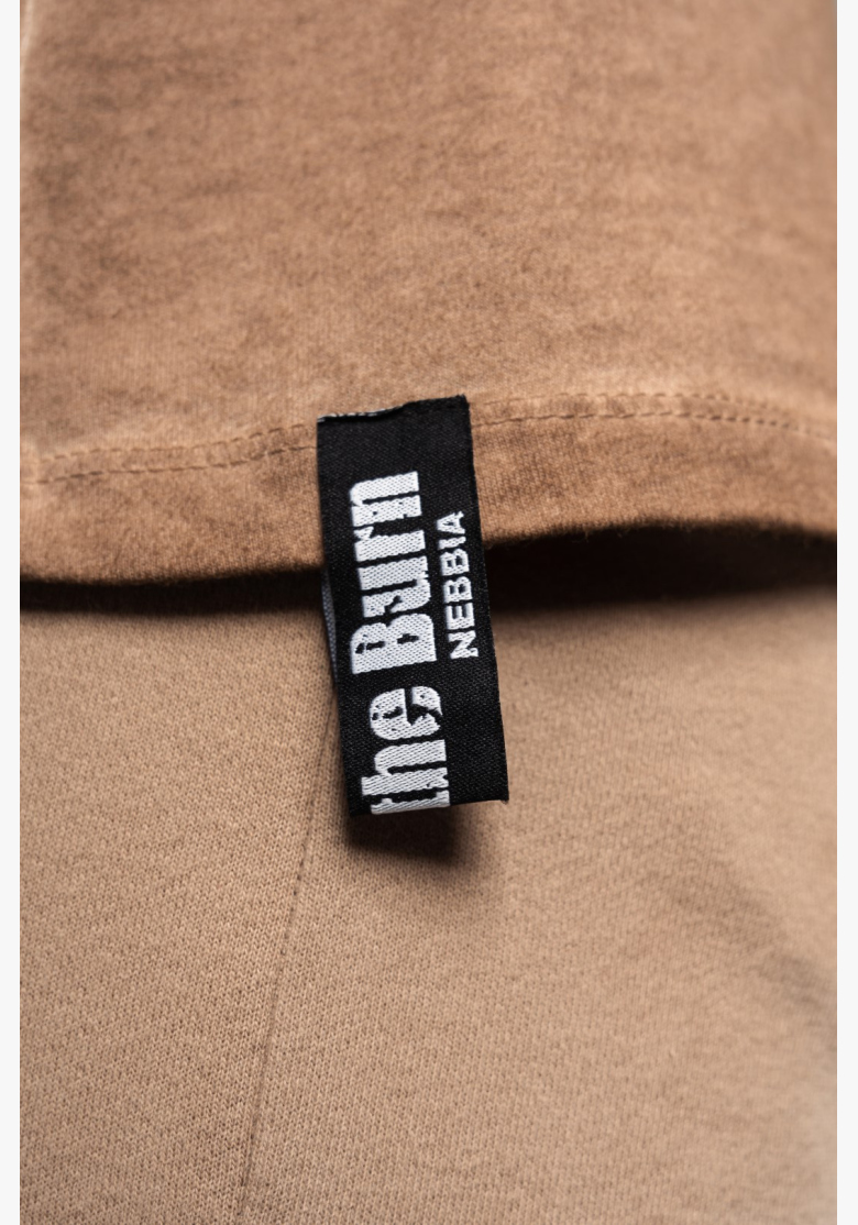 NEBBIA • NEBBIA Oprané oversized tílko MAX OUT hnedé • Nebshop.sk NEBBIA • NEBBIA Oprané oversized tílko MAX OUT hnedé • Nebshop.sk