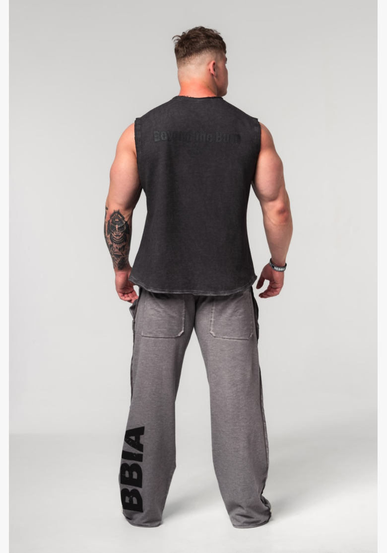 NEBBIA • NEBBIA Washed-off sleeveless hoodie BEASTIN' black • Nebshop.cz NEBBIA • NEBBIA Washed-off sleeveless hoodie BEASTIN' black • Nebshop.cz