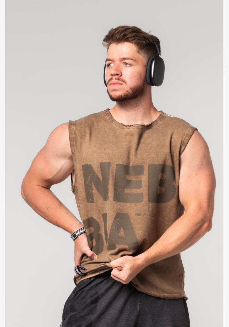 NEBBIA • NEBBIA Washed-off mikina bez rukávov BEASTIN' hnedá • Nebshop.sk NEBBIA • NEBBIA Washed-off mikina bez rukávov BEASTIN' hnedá • Nebshop.sk