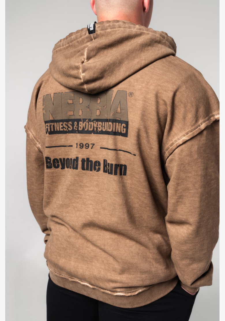 NEBBIA • NEBBIA Washed-off mikina na zip GYM BRO hnědá • Nebshop.cz NEBBIA • NEBBIA Washed-off mikina na zip GYM BRO hnědá • Nebshop.cz