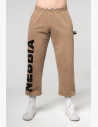 Hnedá