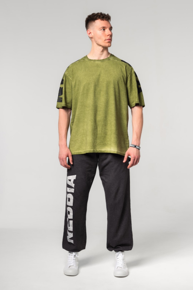 NEBBIA • NEBBIA Washed-off oversized tričko LIFTING CLUB zelené • Nebshop.sk