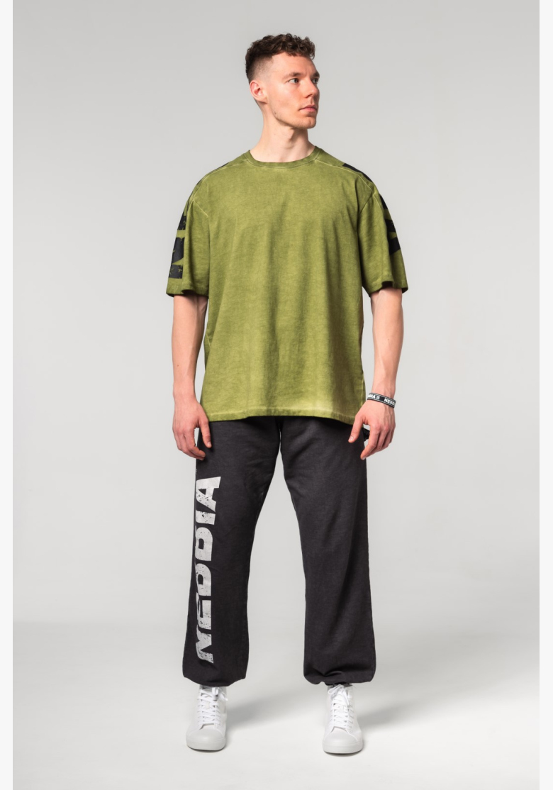 NEBBIA • NEBBIA Washed-off oversized tričko LIFTING CLUB zelené • Nebshop.sk NEBBIA • NEBBIA Washed-off oversized tričko LIFTING CLUB zelené • Nebshop.sk