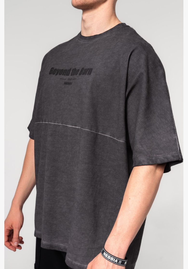 NEBBIA • NEBBIA Oprané oversized tričko NO SHORTCUTS čierne • Nebshop.sk NEBBIA • NEBBIA Oprané oversized tričko NO SHORTCUTS čierne • Nebshop.sk