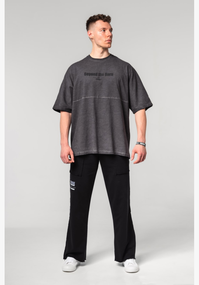 NEBBIA • NEBBIA Oprané oversized tričko NO SHORTCUTS čierne • Nebshop.sk NEBBIA • NEBBIA Oprané oversized tričko NO SHORTCUTS čierne • Nebshop.sk