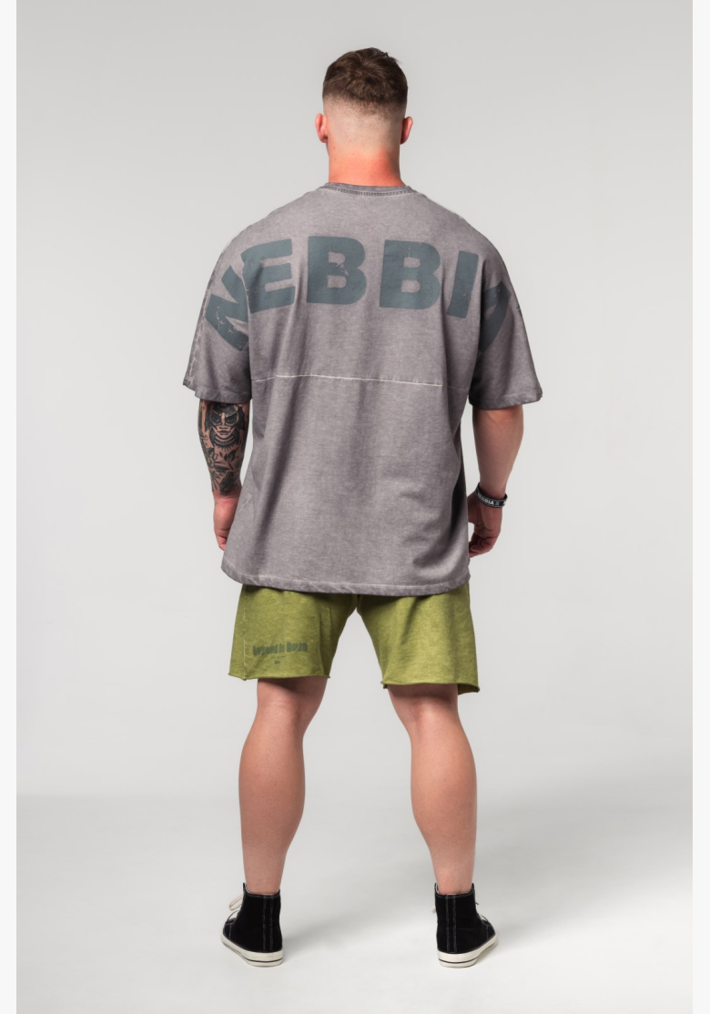NEBBIA • NEBBIA Tričko oversize Washed-off NO SHORTCUTS grigio • Nebshop.cz NEBBIA • NEBBIA Tričko oversize Washed-off NO SHORTCUTS grigio • Nebshop.cz