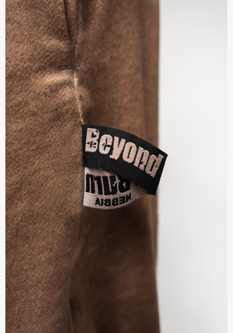 NEBBIA • NEBBIA Washed-off volné baggy tepláky s kapsami GYM BRO hnědé • Nebshop.cz NEBBIA • NEBBIA Washed-off volné baggy tepláky s kapsami GYM BRO hnědé • Nebshop.cz