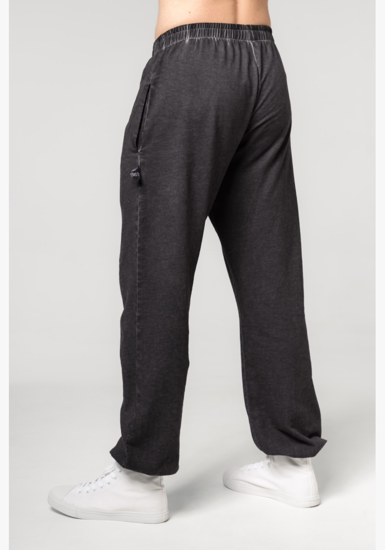 NEBBIA • NEBBIA Washed-off loose baggy sweatpants with pockets GYM BRO black • Nebshop.cz NEBBIA • NEBBIA Washed-off loose baggy sweatpants with pockets GYM BRO black • Nebshop.cz