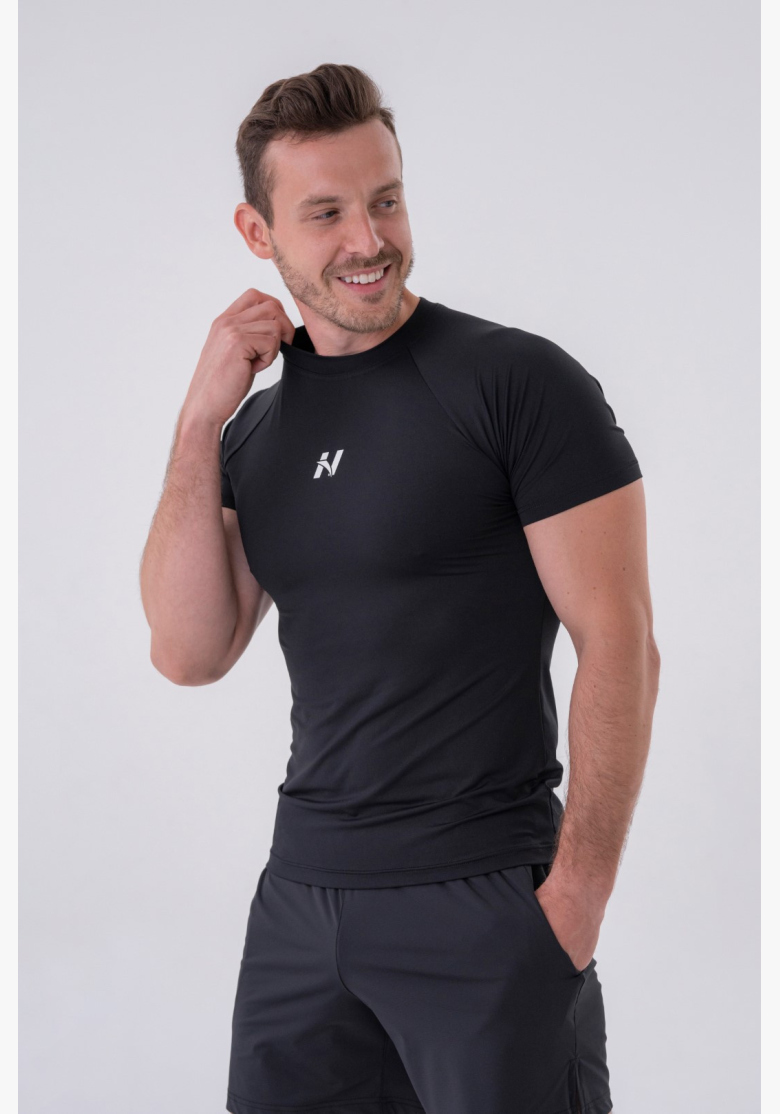 NEBBIA • NEBBIA Funkčné Slim-fit tričko čierne • Nebshop.sk NEBBIA • NEBBIA Funkčné Slim-fit tričko čierne • Nebshop.sk