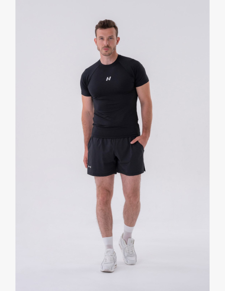 NEBBIA • NEBBIA T-shirt funzionale slim-fit nero • Nebshop.it