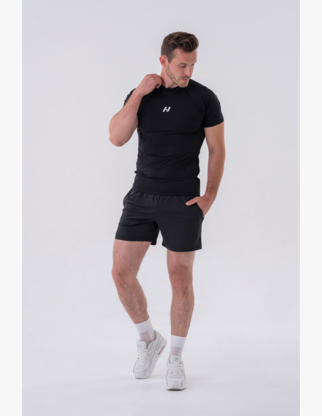 NEBBIA • NEBBIA T-shirt funzionale slim-fit nero • Nebshop.it