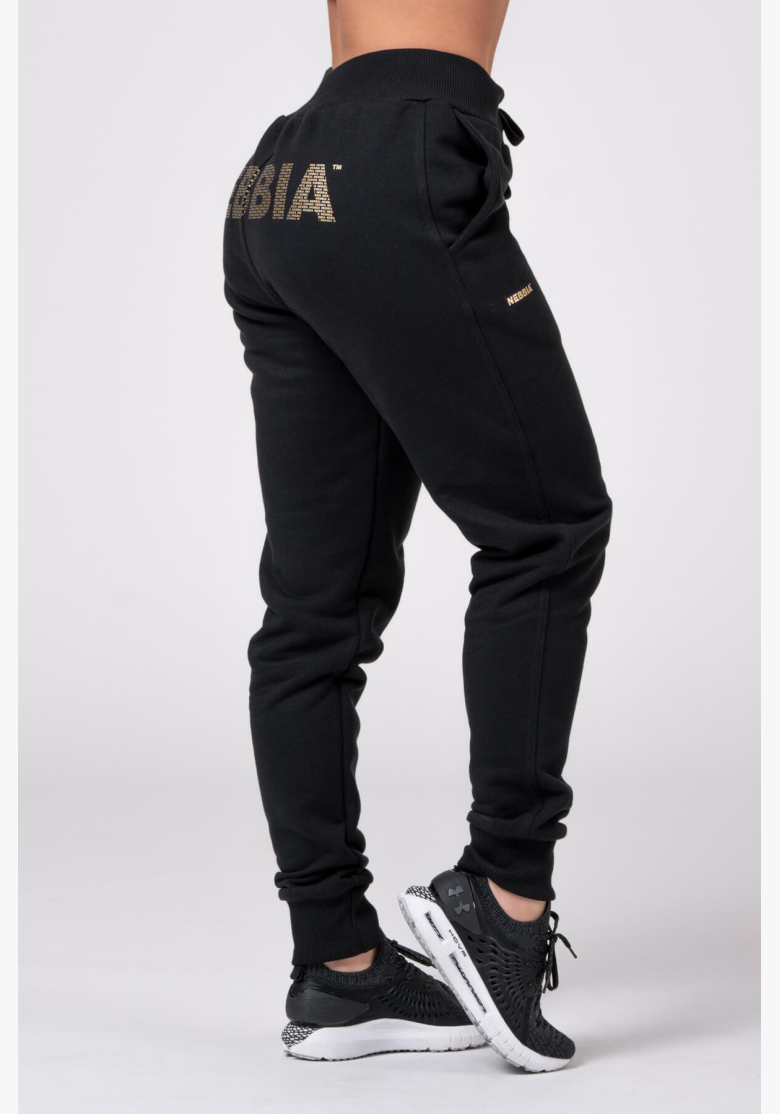 NEBBIA • Tepláky Gold Classic • NEBBIAshop.sk NEBBIA • Tepláky Gold Classic • NEBBIAshop.sk