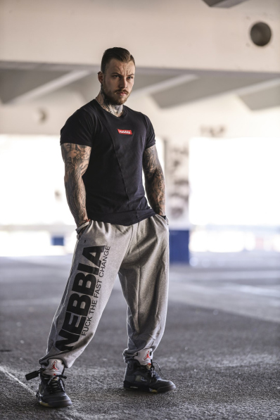 NEBBIA • NEBBIA Kultové tepláky BEAST MODE-ON šedé  • Nebshop.sk 2