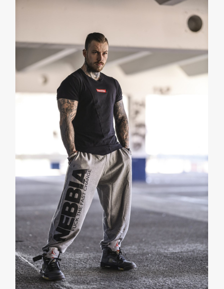 NEBBIA • NEBBIA Iconic Sweatpants BEAST MODE-ON Gray • Nebshop.com