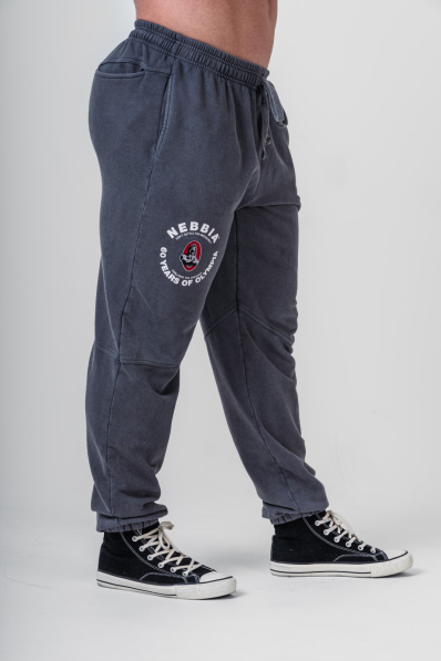 NEBBIA • NEBBIA Washed tepláky s kapsami LEGEND černé • Nebshop.cz 2
