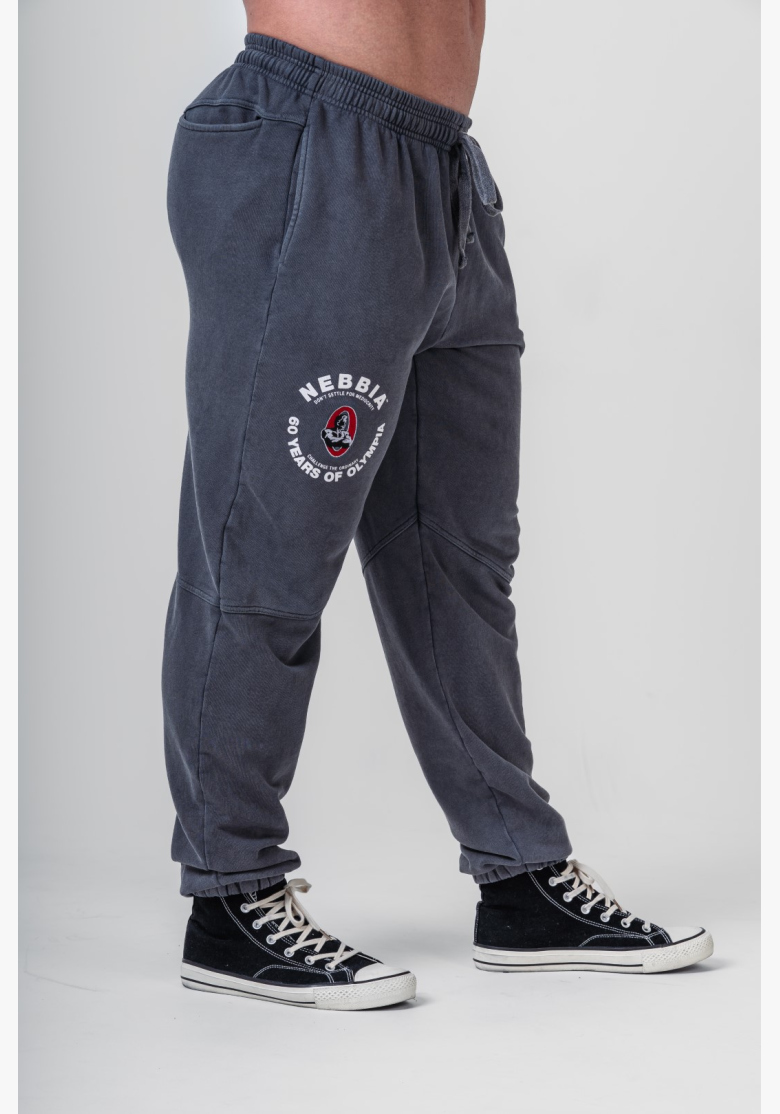 NEBBIA • NEBBIA Washed tepláky s kapsami LEGEND čierne • Nebshop.sk NEBBIA • NEBBIA Washed tepláky s kapsami LEGEND čierne • Nebshop.sk